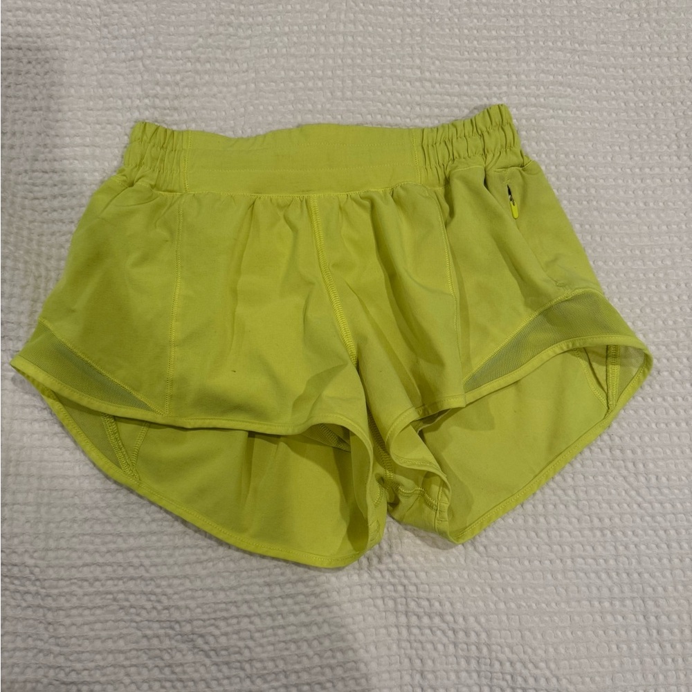 Lululemon hotty hot low rise 2.5” neon green